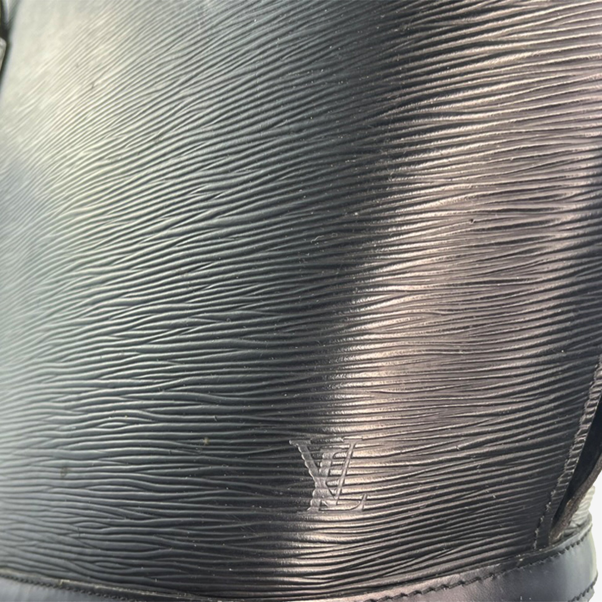 Louis Vuitton Saint Jacques Epi Noir